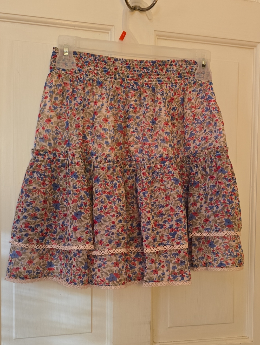 ADORABLE! BB Dakota by Steve Madden Floral Tiered Skater Skirt Size S